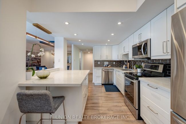 317 - 1091 Kingston Rd, Condo with 3 bedrooms, 3 bathrooms and null parking in Scarborough ON | Image 16