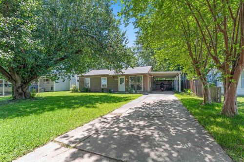 1112 Don Ave, Denham Springs, LA, 70726-4606 | Card Image
