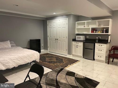 5223 Portsmouth Rd, FAIRFAX, VA, 22032-3426 | Card Image