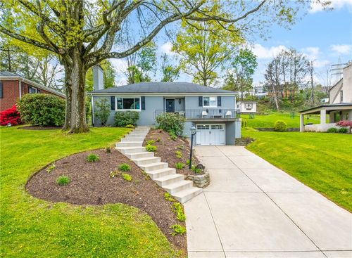 1090 Lakemont Dr, Pittsburgh, PA, 15243-1849 | Card Image