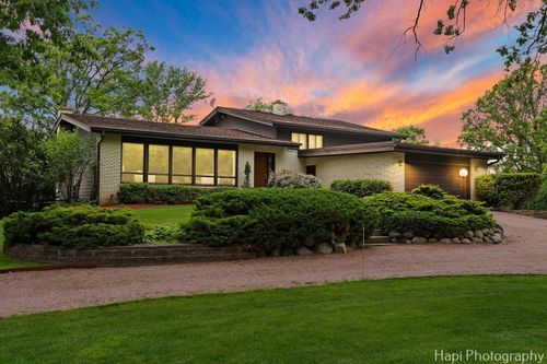 400 Riverwoods Rd, Mettawa, IL, 60045-2547 | Card Image