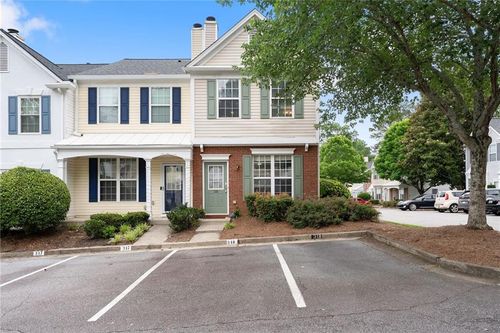 318 Devonshire Dr, Alpharetta, GA, 30022-1646 | Card Image