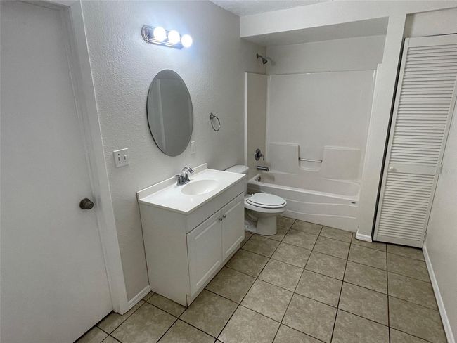6411 26 Th St W, House other with 3 bedrooms, 2 bathrooms and null parking in Bradenton FL | Image 14