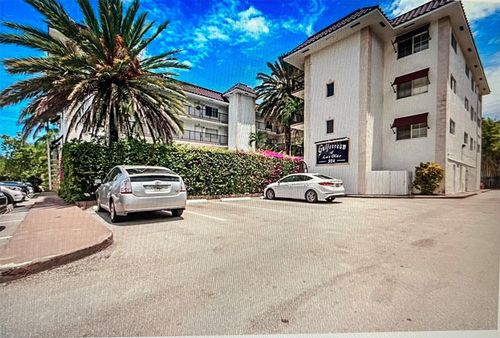 20-924 Se 2nd St, Fort Lauderdale, FL, 33301-3615 | Card Image