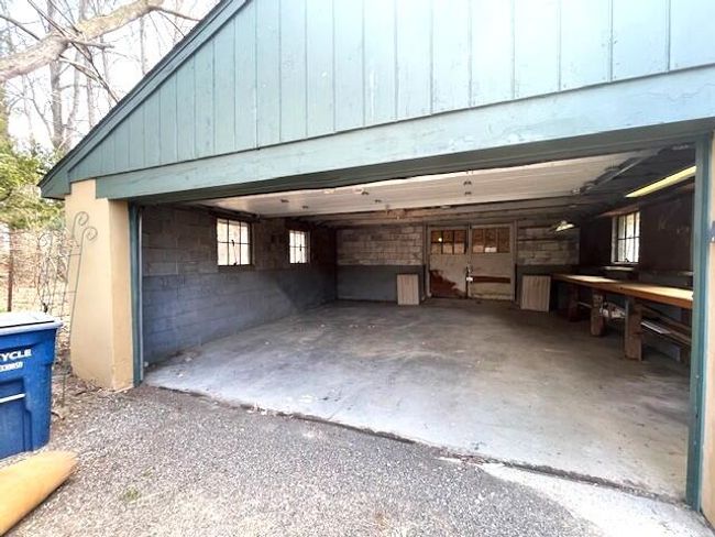 Inside Garage | Image 22