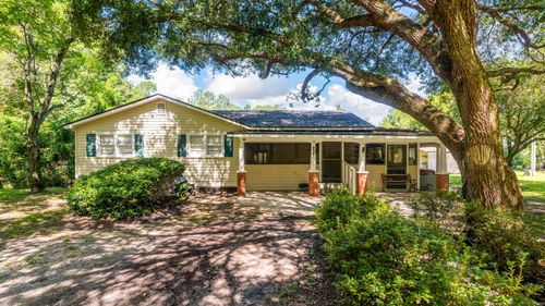 177 Gaskins Rd, Huger, SC, 29450-9629 | Card Image