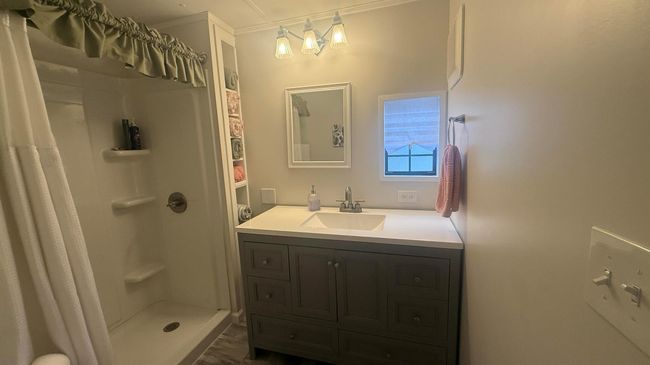 7289 Se Eagle Ave, House other with 3 bedrooms, 2 bathrooms and null parking in Hobe Sound FL | Image 15