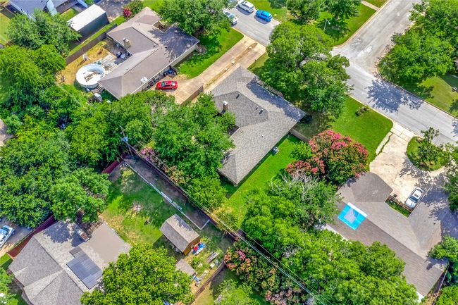 Aerial perspective of suburban area | Image 4