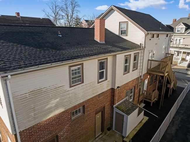 726 2 Nd St, Home with 8 bedrooms, 5 bathrooms and 3 parking in Fall River MA | Image 6