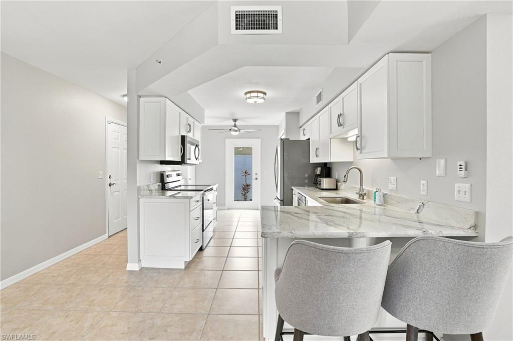 Residential in NAPLES 5