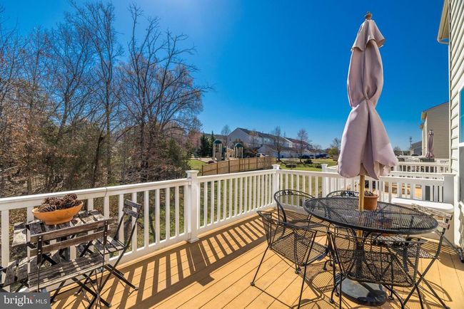 22862 Chestnut Oak Ter, Townhouse with 3 bedrooms, 4 bathrooms and null parking in STERLING VA | Image 23