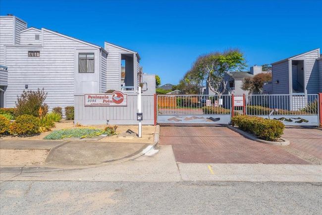 2 - 3095 Marina Dr, Condo with 2 bedrooms, 2 bathrooms and 1 parking in Marina CA | Image 7
