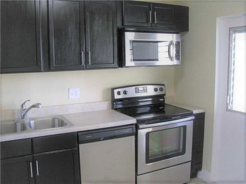 604-2940 N Course Dr, Pompano Beach, FL, 33069-3894 | Card Image