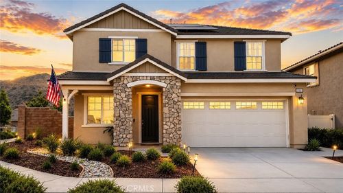 11827 Trailwood Ct, Corona, CA, 92883-0877 | Card Image
