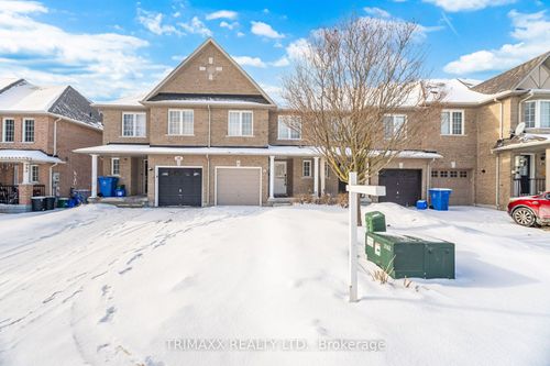 151 Coleridge Dr, Newmarket, ON, L3X2T4 | Card Image