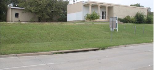 322 N Belt Line Rd, Grand Prairie, TX, 75050-5801 | Card Image