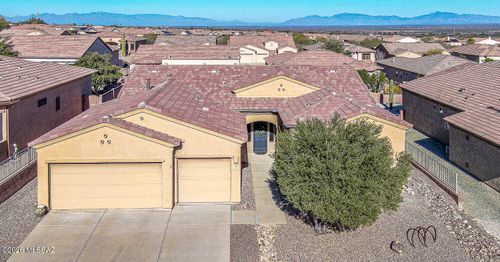 976 W Tenniel Dr, Green Valley, AZ, 85614-6165 | Card Image