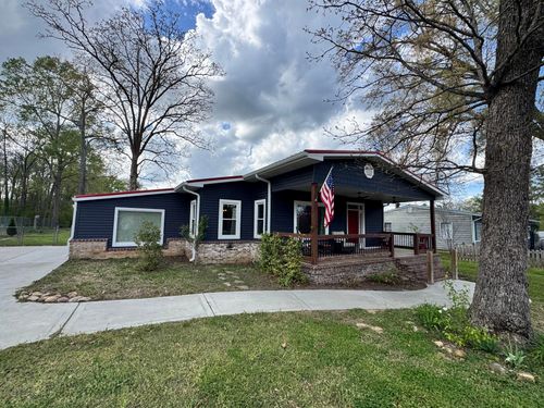 68 Fisher St, Rossville, GA, 30741-7668 | Card Image