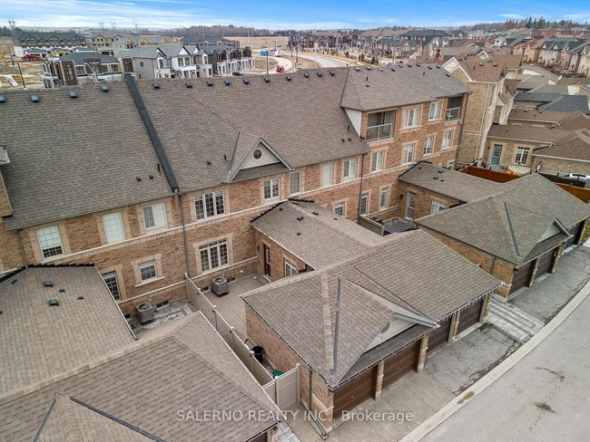 146 Moody Dr, House attached with 3 bedrooms, 3 bathrooms and null parking in Kleinburg ON | Image 37
