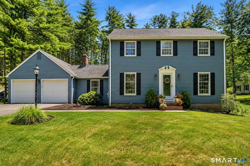 11 Lexington Dr, East Granby, CT, 06026-9548 | Card Image