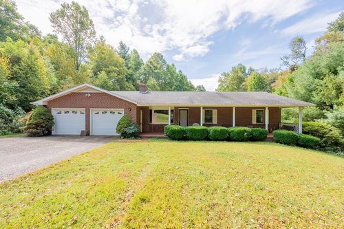 1746 Busted Rock Rd, Meadows of Dan, VA, 24120-3820 | Card Image