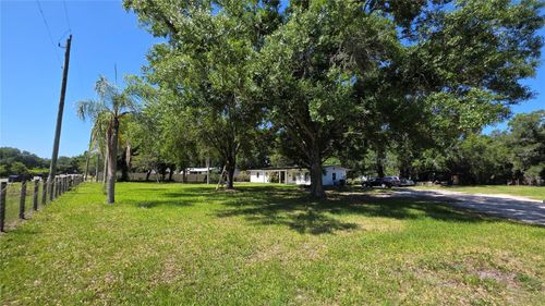1808 Zipperer Rd, BRADENTON, FL, 34212-9258 | Card Image