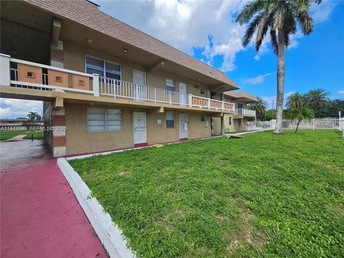 apt-107-301 Nw 177th St, Miami Gardens, FL, 33169-4923 | Card Image