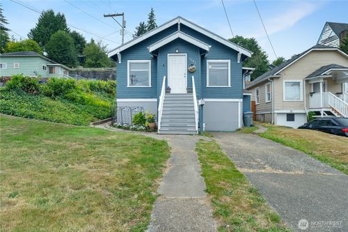 1301 N B St, Aberdeen, WA, 98520-1919 | Card Image