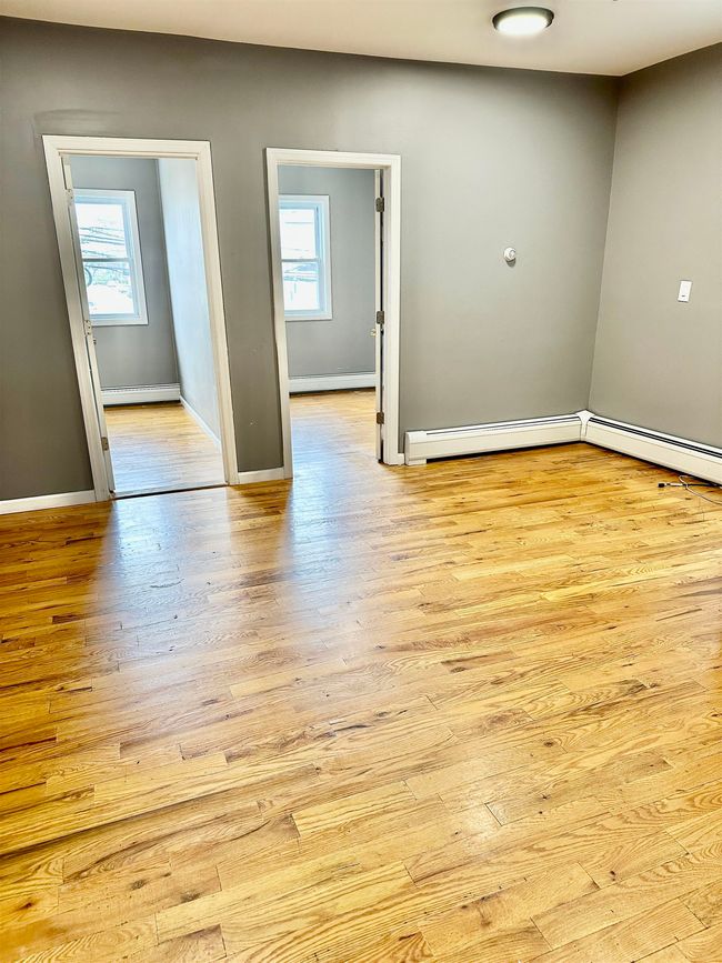 APT-1 - 245 Duncan Ave, Home with 2 bedrooms, 1 bathrooms and null parking in Jersey City NJ | Image 7