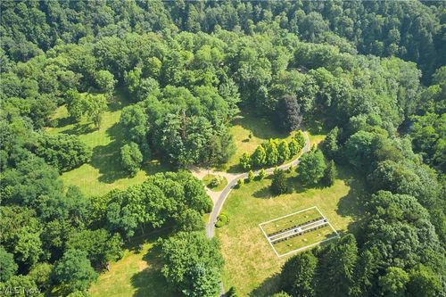 V/L 2.66 ac Yellow Creek Lane, Akron, OH, 44333 | Card Image