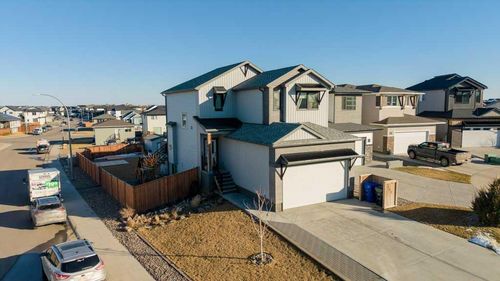 502 Bluebell Lane W, Lethbridge, AB, T1J5S4 | Card Image