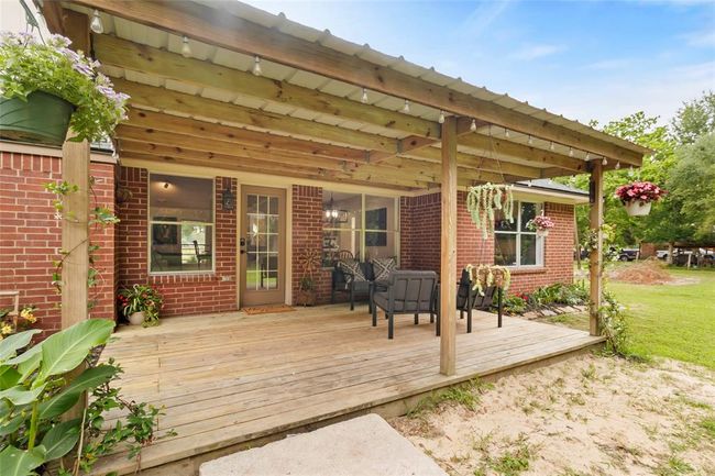 9528 Gates Loop, House other with 3 bedrooms, 2 bathrooms and null parking in Manvel TX | Image 14