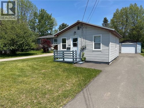 138 Magnolia Ave, Sussex, NB, E4E2H2 | Card Image