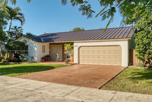 22000 Sw 127th Ave, Miami, FL, 33170-2600 | Card Image