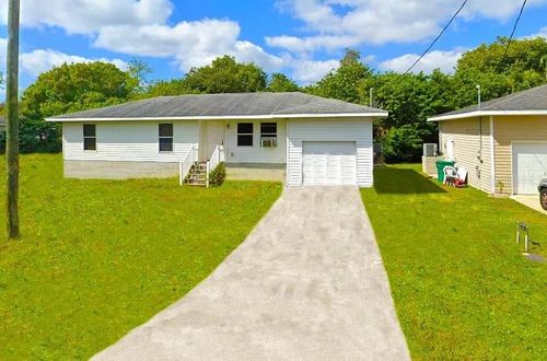 2715 Lee St, Punta Gorda, FL, 33950-6922 | Card Image