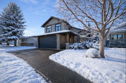 3520 44a Ave, Red Deer, AB, T4N3K3 | Card Image