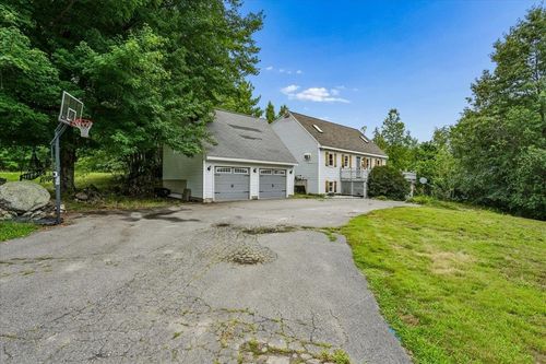10 Armands Way, Dunbarton, NH, 03046-4329 | Card Image