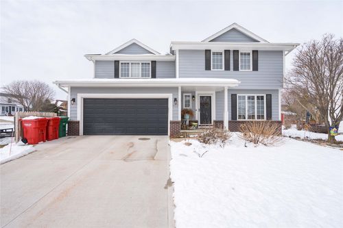 402 Nw Winterberry St, Ankeny, IA, 50023-8706 | Card Image