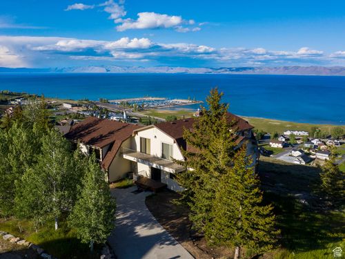 588 W Raspberry Patch Rd, Garden City, UT, 84028-7851 | Card Image