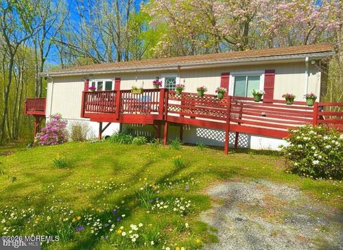 48 Tower Rd, CREAM RIDGE, NJ, 08514-2427 | Card Image