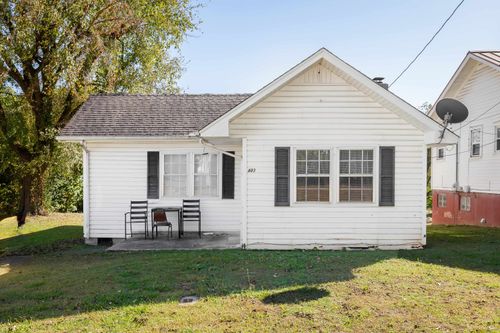 403 W 7th St, Tuscumbia, AL, 35674-2318 | Card Image