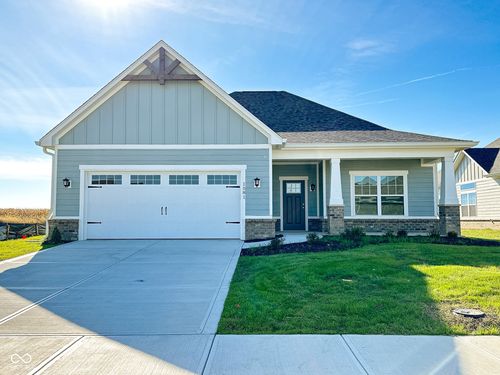 1684 Linden Ln, Greenfield, IN, 46140-6511 | Card Image