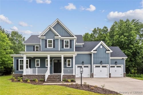 104 Tucker Ct, Carrollton, VA, 23314-2757 | Card Image