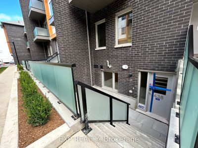 438 - 2789 Eglinton Ave E, Condo with 1 bedrooms, 1 bathrooms and 1 parking in Toronto ON | Image 2