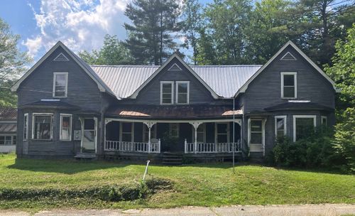 77 Buffalo St, Hardwick, VT, 05843-7028 | Card Image