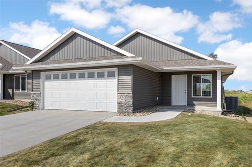 3108 Teton St Sw, Cedar Rapids, IA, 52404-7021 | Card Image