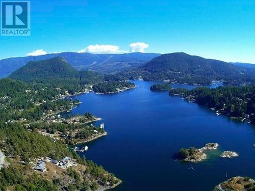 4622 Sinclair Bay Rd, Garden Bay, BC, V0N1S1 | Card Image