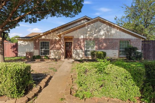 2740 Cancun Ln, Dallas, TX, 75287-2011 | Card Image