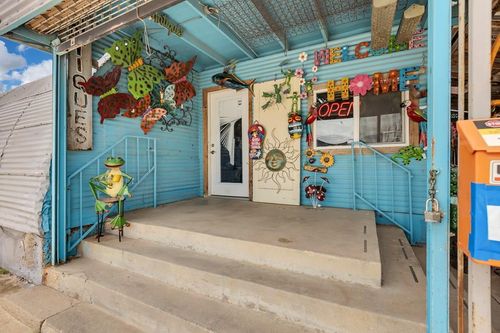501 W Front St, Midland, TX, 79701-5090 | Card Image