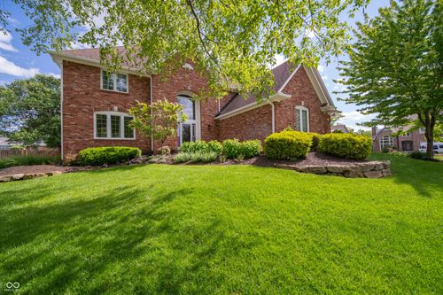 9011 Anchor Bay Dr, Indianapolis, IN, 46236-9328 | Card Image